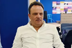 Το... υπογράφει! (ΑΝΟ)
