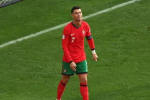 Νέο ΡΕΚΟΡ ο... τεράστιος CR7!