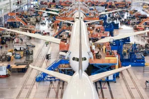 Boeing: Νέα καταγγελία για κενά ασφαλείας – «Με είπαν καρφί και με απέλυσαν»