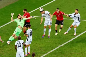 10 εκατ. ευρώ για Ντβάλι, "Κβίλι" και άλλους! 