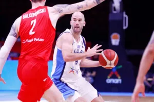 Έβρεξε τρίποντα στο ΣΕΦ για μια Εθνική που άρεσε, αλλά έχει ακόμα πολλά περιθώρια βελτίωσης!