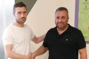 Ζωίτσας... στον πάγκο της Ελπίδας