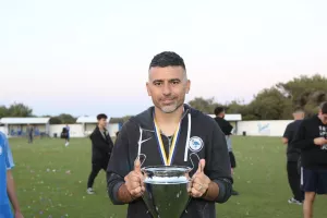 "Δεν λέω αντίο, αλλά εις το επανιδείν"
