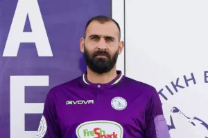 Ανανέωσε ο Πατσάλας