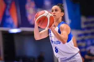 Φωτορεπορτάζ της νίκης της Εθνικής Γυναικών Μπάσκετ