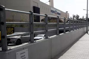 Πήρε το όνομα του Μιχάλη Κατσούρη η πεζογέφυρα έξω από την OPAP Arena