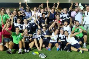 "Ο κύριος Ντίνος έχει γράψει την δική του ιστορία στην Apollon Ladies"