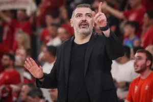 Μένει στο Τέλ Αβίβ ο Δέδας