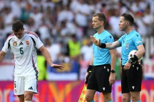 "Έπιασε" η... απειλή της UEFA: Λιγότερες oι διαμαρτυρίες 
