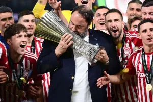 Μαρινάκης: "Γράψαμε ιστορία με τα δύο ευρωπαϊκά τρόπαια"