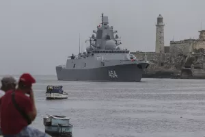 Κούβα: Ρωσικά πολεμικά κατέπλευσαν στο λιμάνι της Αβάνας