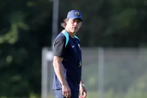 Αλμέιδα: «Αν θέλουμε να είμαστε ανταγωνιστικοί, πρέπει να γίνουν μεταγραφές»