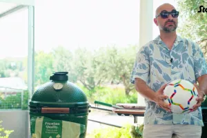 Ευτράπελα, Πίτσες και Μπάλα στο Jizi Mizi (Episode 2)