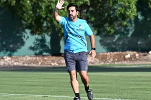 (ΦΩΤΟΣ- ΑΠΟΕΛ) Δράση... από τον Αρχάγγελο 