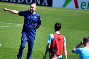 Οργανωμένοι φίλαθλοι της Λάτσιο την... έπεσαν στον Τούντορ με υβριστικό πανό