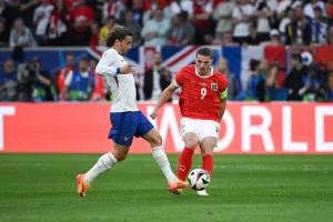 Μάχες στο Euro σε τεντωμένο σχοινί και τριάδα σε μυθική απόδοση!