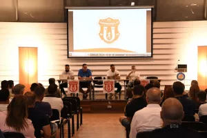 Η παρουσίαση των ακαδημιών της Καρμιώτισσας (φωτός)
