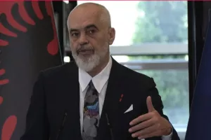 Έντι Ράμα για το Αλβανία - Ισπανία: "Αδύνατη η αποστολή μας στη θεωρία, όμως η μπάλα είναι στρογγυλή"