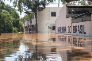 Συχνότερες και εντονότερες οι φυσικές καταστροφές, όπως οι πλημμύρες στη Βραζιλία