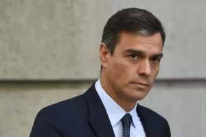 Ισπανία: Ενισχυμένος βγήκε ο Πέδρο Σάντσεθ από τις Ευρωεκλογές