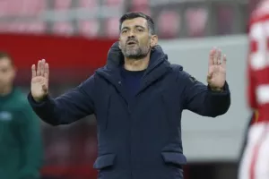 «Παίζει» και ο Κονσεϊσάο για τον πάγκο