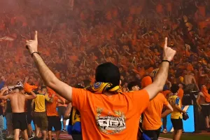 (Πολλές οι πρωτιές) Δυναμική…διαρκείας (4500 μέχρι τώρα)