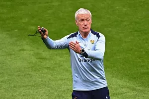 Σκέφτεται αλλαγές ο Ντεσάμπ στο παιχνίδι με το Βέλγιο