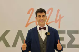 Φειδίας προς Κόμματα: Πάρτε το σημερινό μήνυμα και ξυπνάτε!