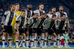 Ένας στους τέσσερις Γερμανούς δεν ενδιαφέρεται για το Euro που διοργανώνει η χώρα του