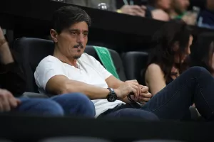 Γιαννακόπουλος: "Να αφήσουμε τις αηδίες και να δούμε τι γίνεται στο παρκέ"