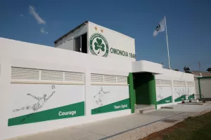 Ανοίγει ξανά η πόρτα… εξόδου