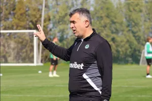 Ξέρει…καλά