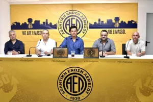 (Βίντεο/Φώτος kerkida) H παρουσίαση των Κόλμαν, Κορακάκη και Γιάννου