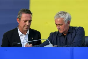 Μουρίνιο: "Δεν έχω κανένα ενδιαφέρον να υπογράψω κάποιον παίκτη της Ρόμα"