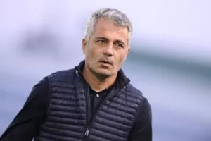 Αποχαιρέτησε Κορακάκη και του ευχήθηκε τα καλύτερα με την ΑΕΛ