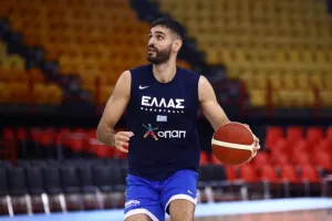 Μαντζούκας: «Ανυπομονώ να ανταποδώσω στο παρκέ την αγάπη του κόσμου»