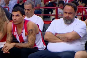 Βαγγέλης και Μιλτιάδης Μαρινάκης στο ΣΕΦ για το ντέρμπι