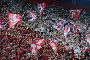 Ολυμπιακός: Ερυθρόλευκη τρέλα για τα διαρκείας, έγιναν 14.080 ανανεώσεις