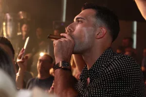 ΕΤΣΙ... το απόλαυσε!