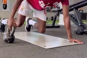 "Λιώνει" στο Gym