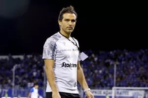 ΕΔΩ για Νούνο