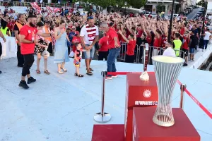 Ξεσηκωμός... για τα ευρωπαϊκά τρόπαια