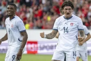 Ελπίζει για το Euro 2024 ο Τσούμπερ: «Είναι ο προπονητής που πρέπει να αποφασίσει»