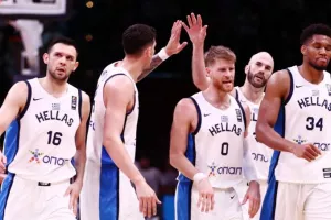 Η Ελλάδα ξεκινάει τις υποχρεώσεις της κόντρα στον Καναδά