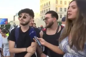 Νεαρός έφαγε... ξερή χυλόπιτα στο λιμάνι λίγο πριν φύγει για Πάρο 