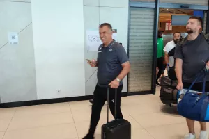 (Φώτος Kerkida) Έφτασε Γεωργία