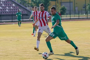 ΚΛΙΚΣ... από το φιλικό
