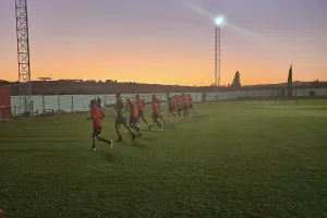 Συνεχίζεται η προετοιμασία στους φτεροπόδαρους (φώτος)