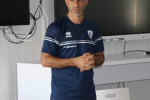 (ΦΩΤΟΣ) Πρώτη συνάντηση για την Ανόρθωση 
