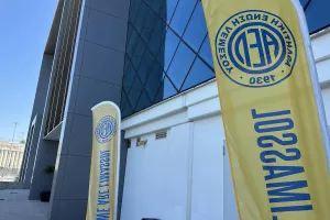 Παρουσίασε τα διαρκείας η ΑΕΛ με... μεταγραφικές ανακοινώσεις!
